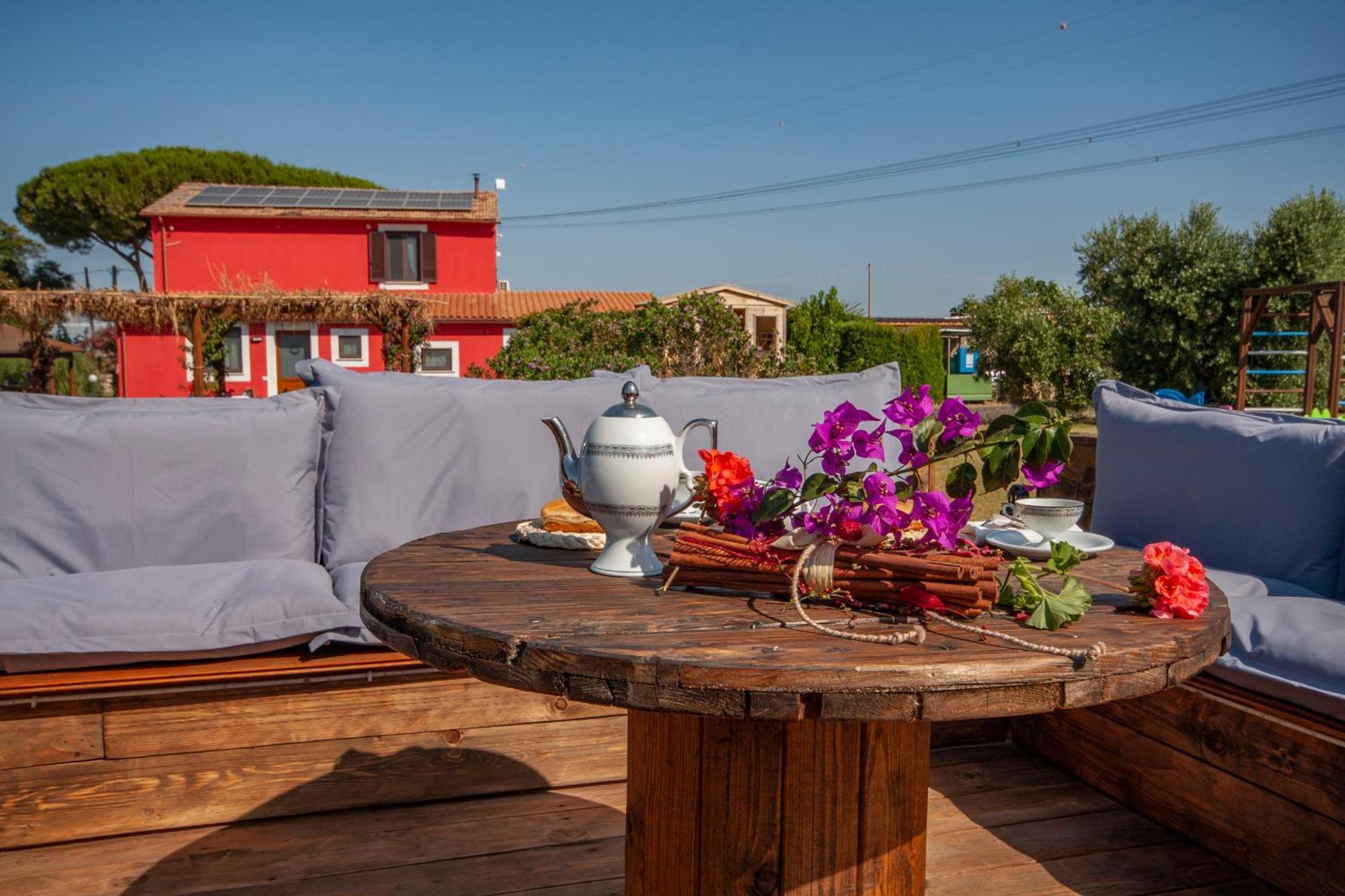 Agriturismo L'Istrice Di Gio モンタルト・ディ・カストロ エクステリア 写真
